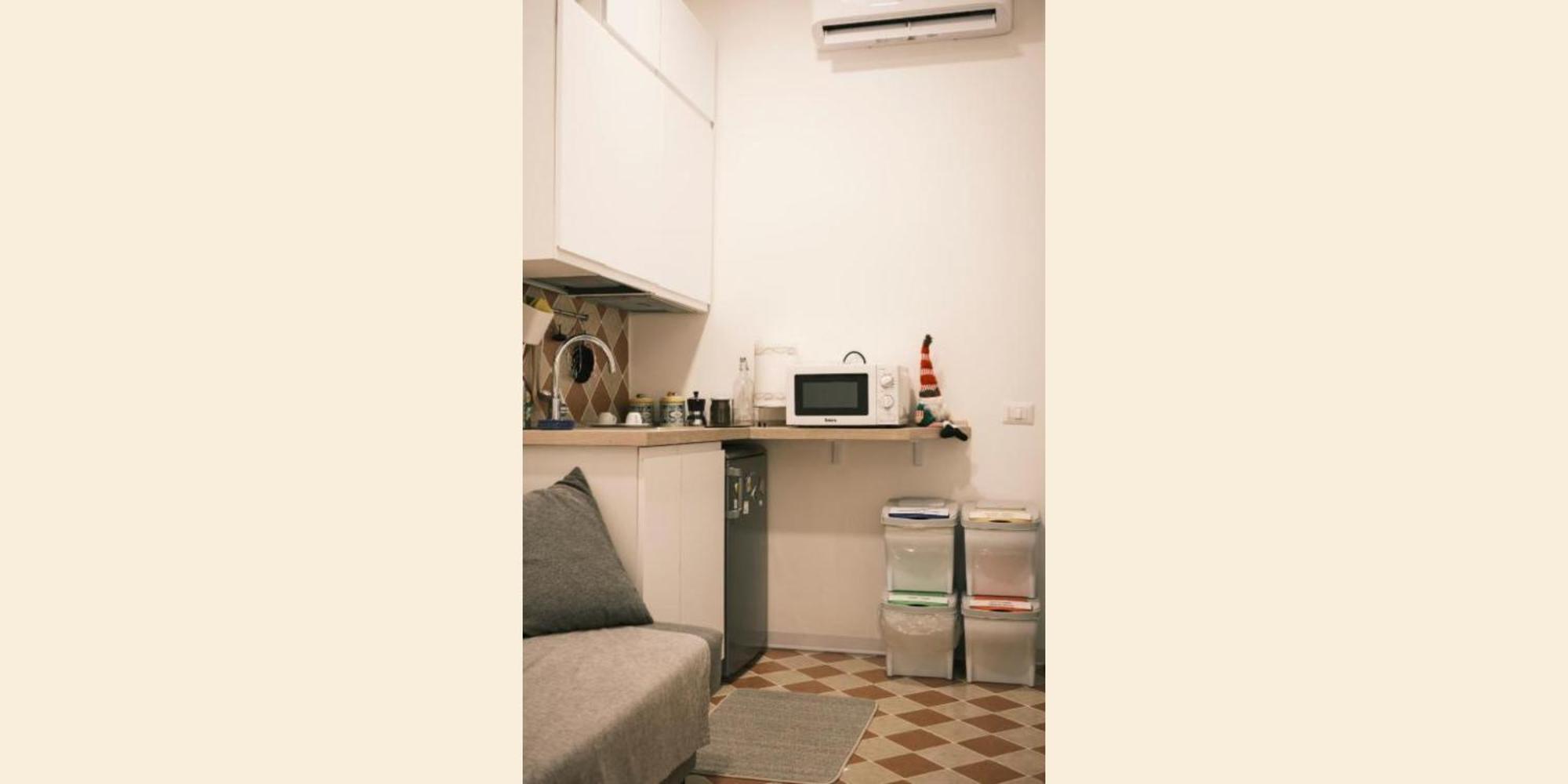 Apartment Nespolino, Piccola Casetta In Centro Storico Al Piano Terra Con Piccolo Spazio Esterno Privato
